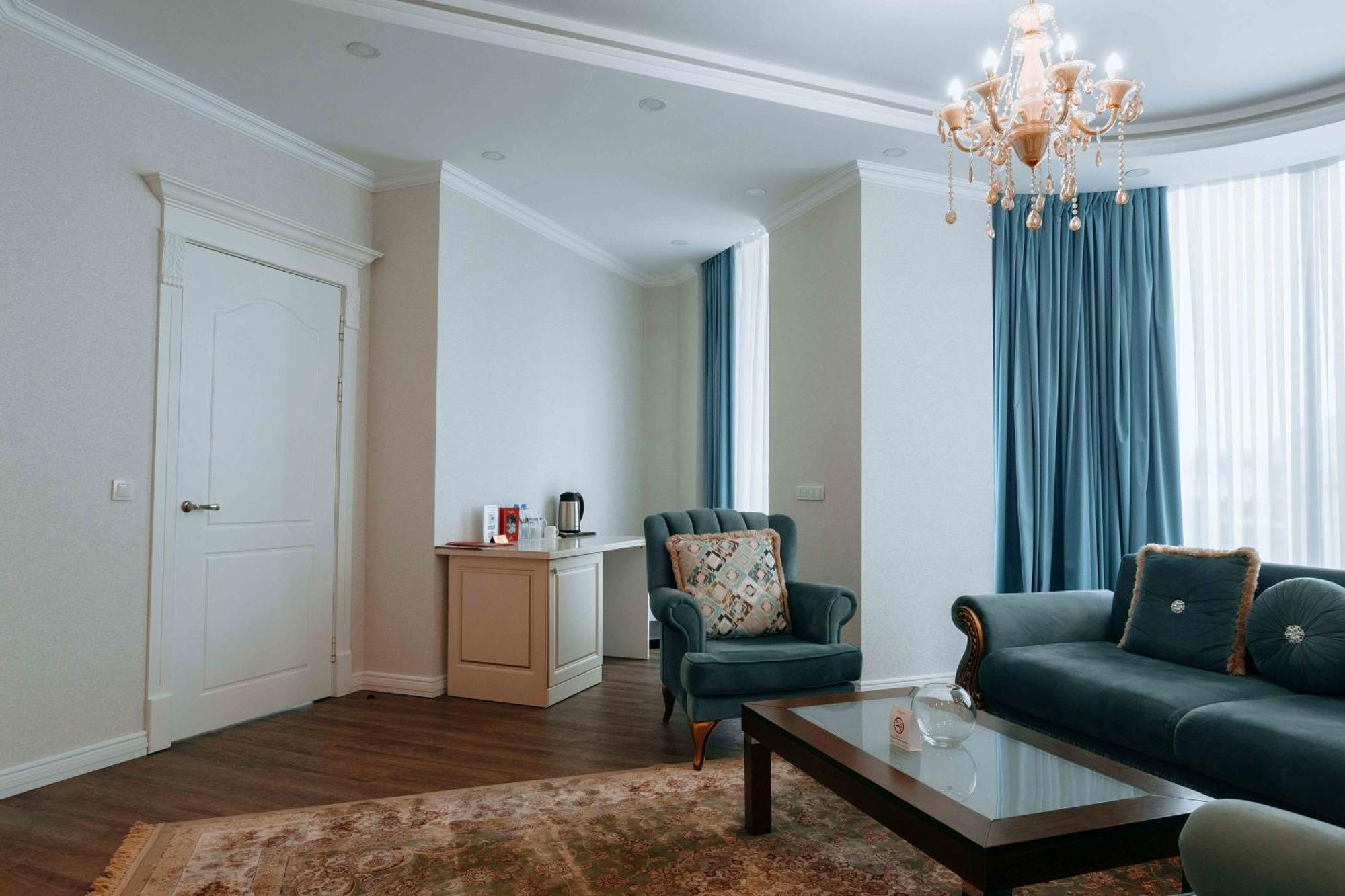 فندق Ramada By Wyndham شيمكنت المظهر الخارجي الصورة
