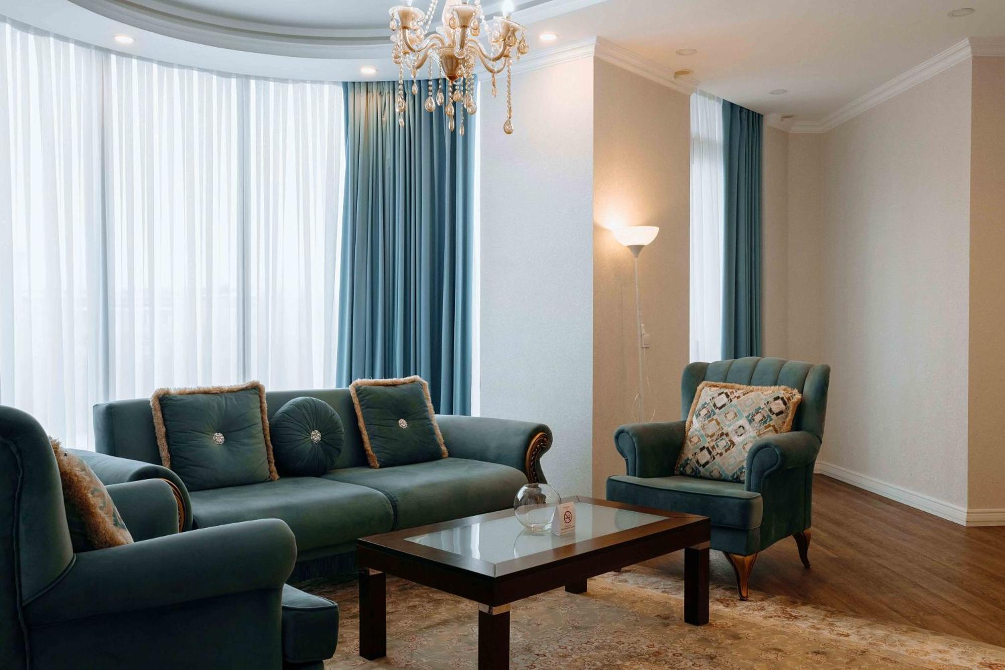 فندق Ramada By Wyndham شيمكنت المظهر الخارجي الصورة