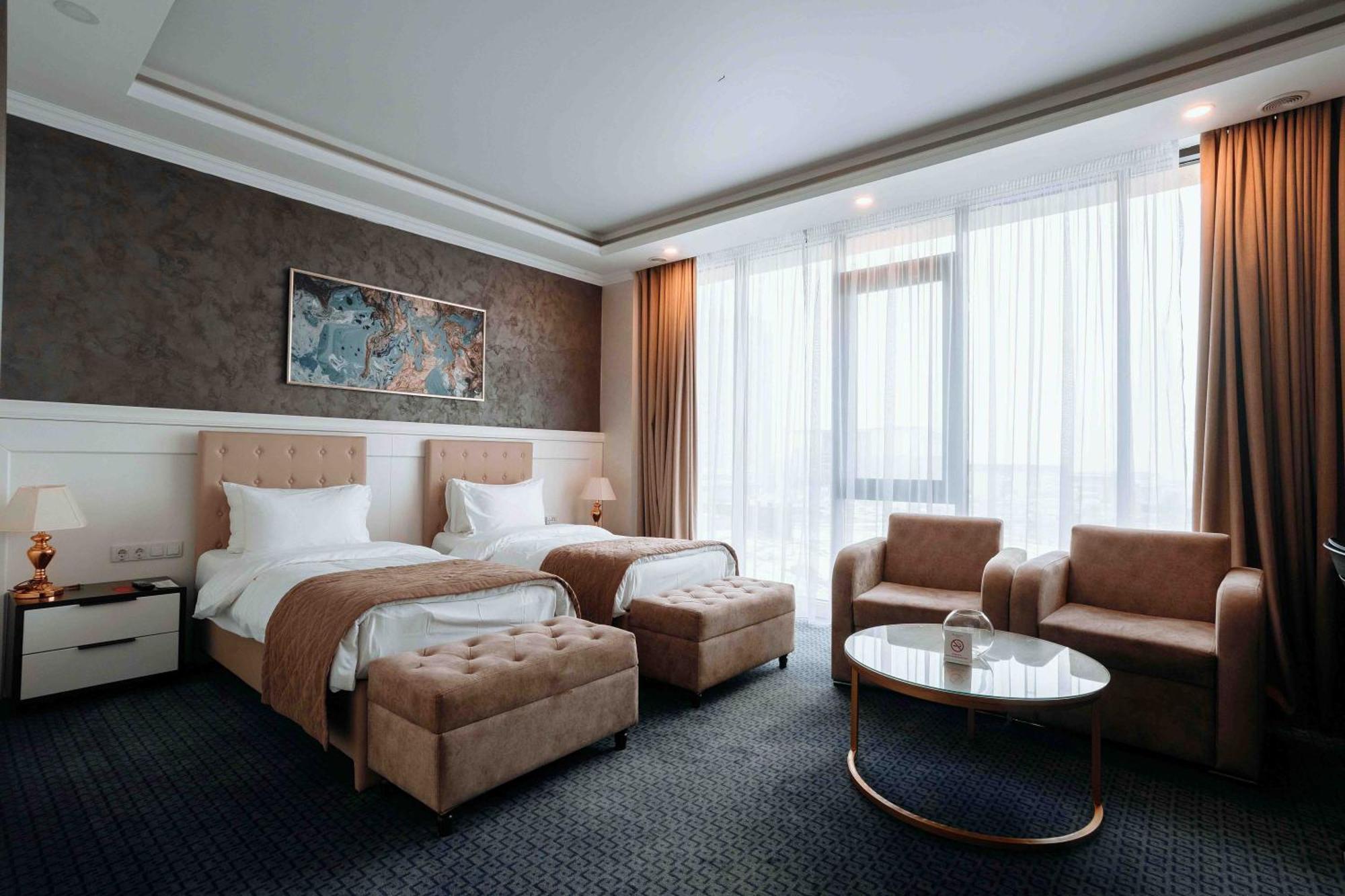 فندق Ramada By Wyndham شيمكنت المظهر الخارجي الصورة